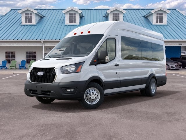 2027 Ford Transit Passenger Wagon XL