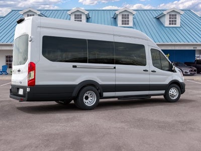 2027 Ford Transit Passenger Wagon XL