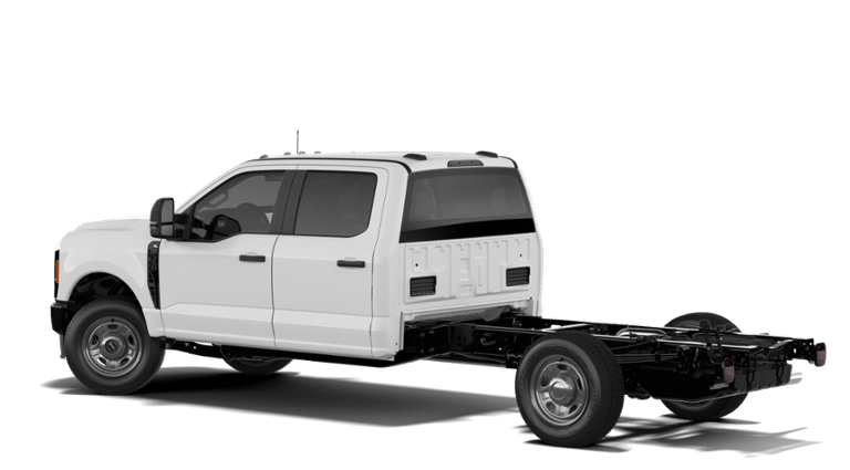 2027 Ford Super Duty F-350 SRW Chassis Cab XL