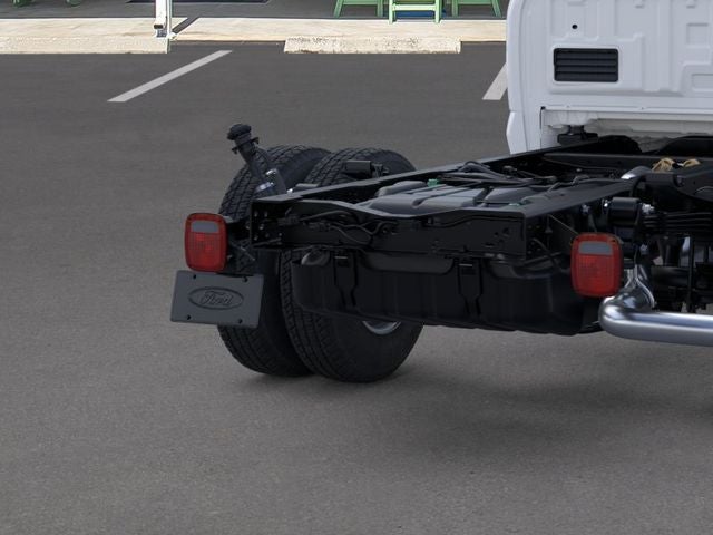 2026 Ford Super Duty F-350 DRW Chassis Cab XL