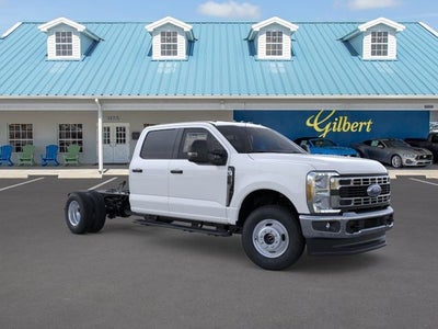 2026 Ford Super Duty F-350 DRW Chassis Cab XL