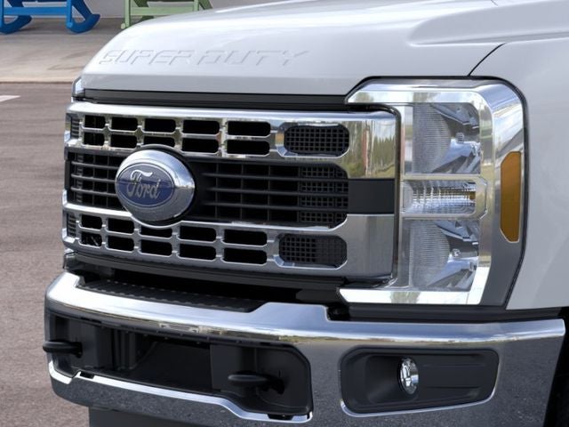 2026 Ford Super Duty F-350 DRW Chassis Cab XL