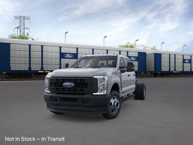 2026 Ford Super Duty F-350 DRW Chassis Cab XL