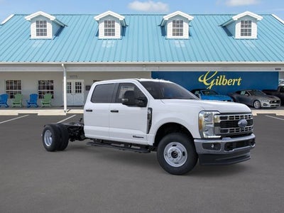 2026 Ford Super Duty F-350 DRW Chassis Cab XL