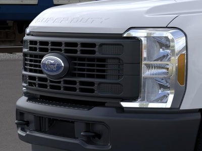 2026 Ford Super Duty F-350 DRW Chassis Cab XL