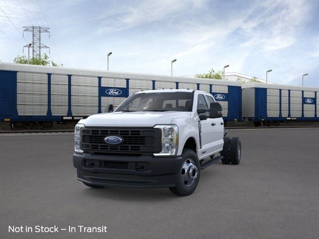 2026 Ford Super Duty F-350 DRW Chassis Cab XL