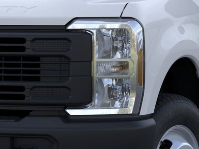 2026 Ford Super Duty F-350 DRW Chassis Cab XL