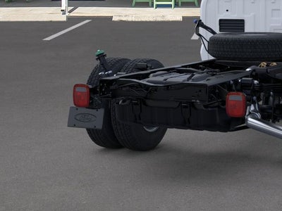 2026 Ford Super Duty F-350 DRW Chassis Cab XL