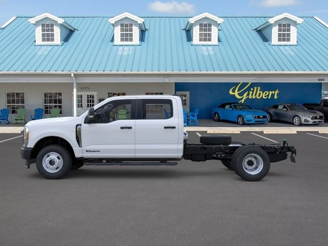 2026 Ford Super Duty F-350 DRW Chassis Cab XL