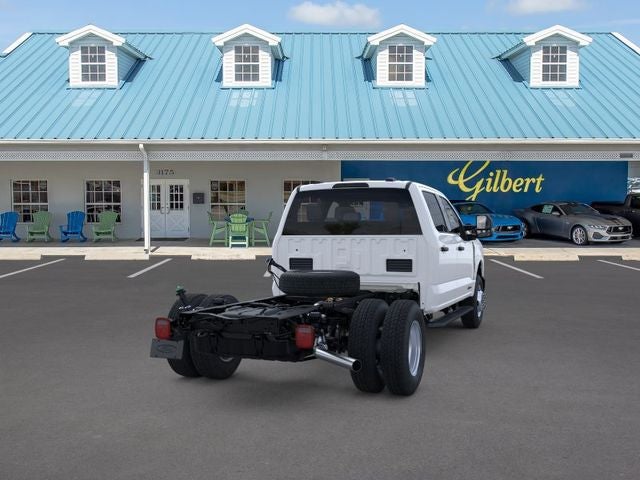 2026 Ford Super Duty F-350 DRW Chassis Cab XL
