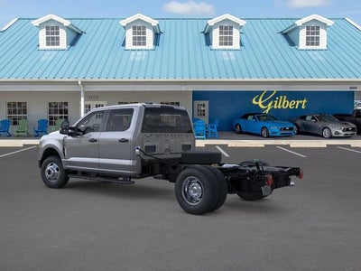 2026 Ford Super Duty F-350 DRW Chassis Cab XL