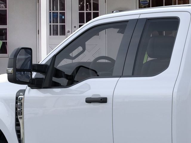 2026 Ford Super Duty F-350 DRW Chassis Cab XL DRW