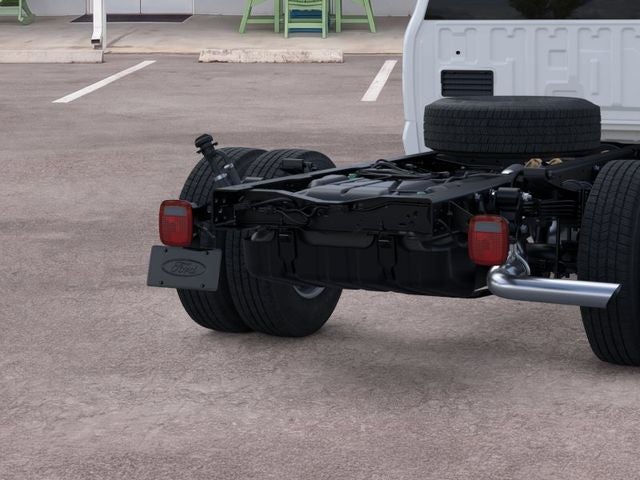 2026 Ford Super Duty F-350 DRW Chassis Cab XL DRW