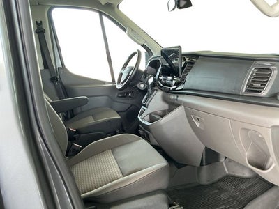 2025 Ford Transit Passenger Wagon XLT
