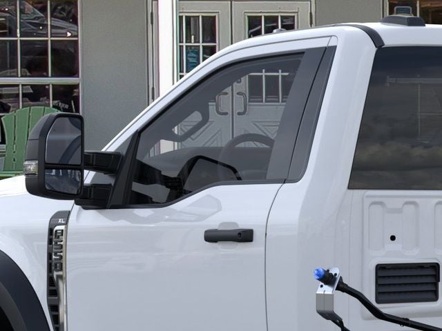 2026 Ford F-550SD DRW