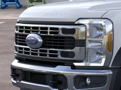 2026 Ford Super Duty F-450 DRW Chassis Cab XL DRW