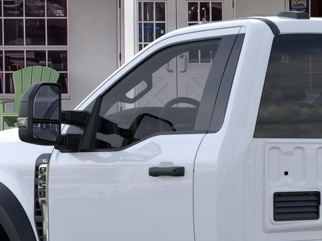 2026 Ford Super Duty F-450 DRW Chassis Cab XL DRW