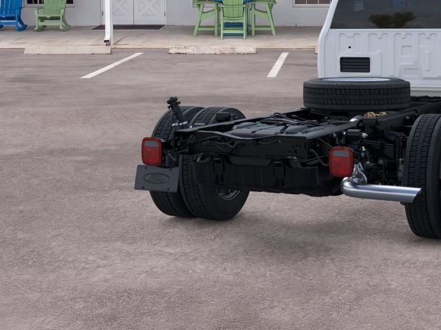 2026 Ford Super Duty F-450 DRW Chassis Cab XL DRW