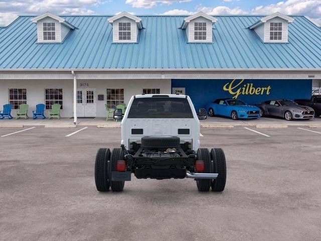 2026 Ford Super Duty F-450 DRW Chassis Cab XL DRW