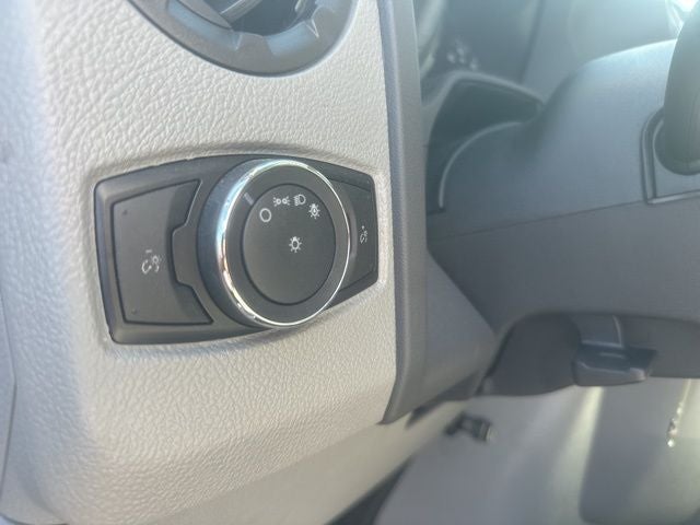 2026 Ford E-350SD Base Cutaway