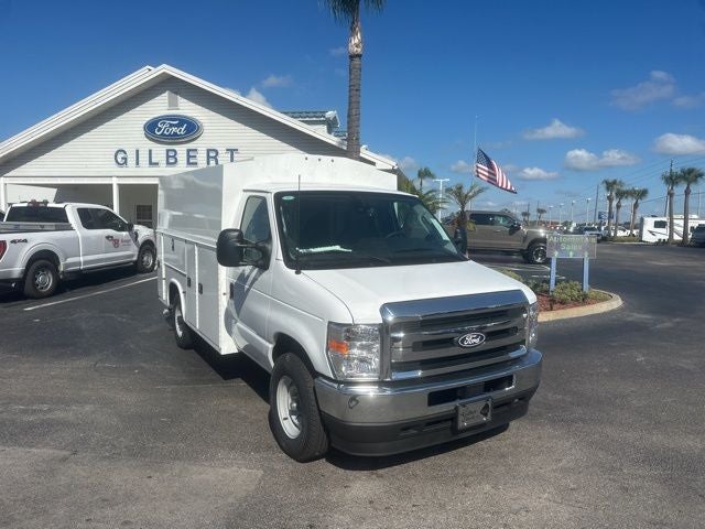 2026 Ford E-350SD Base Cutaway