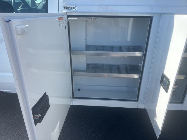 2026 Ford E-350SD Base Cutaway