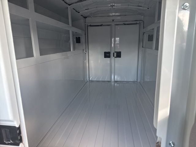 2026 Ford E-350SD Base Cutaway