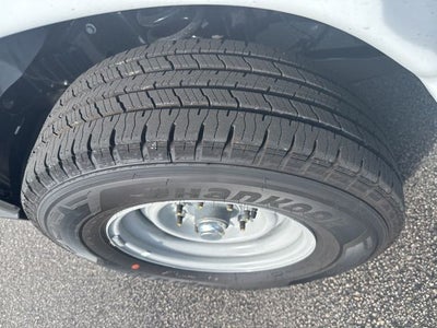 2026 Ford E-350SD Base Cutaway