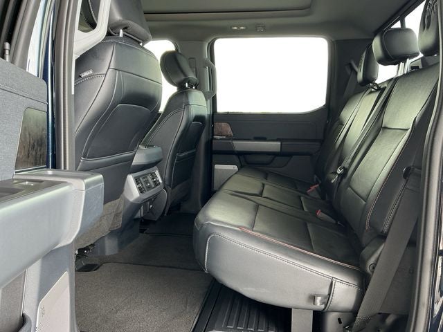 2024 Ford Super Duty F-250 Pickup Lariat ROCKY RIDGE