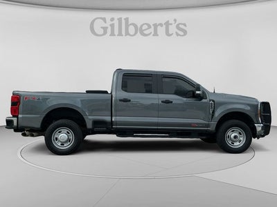 2024 Ford Super Duty F-350 SRW Pickup XL