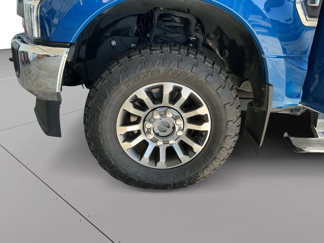 2022 Ford F-350SD Lariat