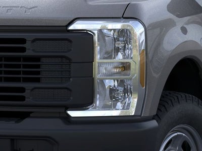 2026 Ford Super Duty F-350 SRW Pickup XL