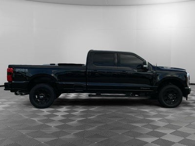 2025 Ford F-350SD Lariat