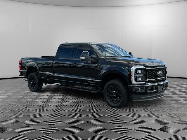 2025 Ford F-350SD Lariat