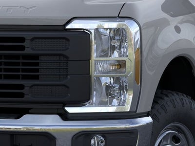 2026 Ford Super Duty F-350 SRW Pickup XL