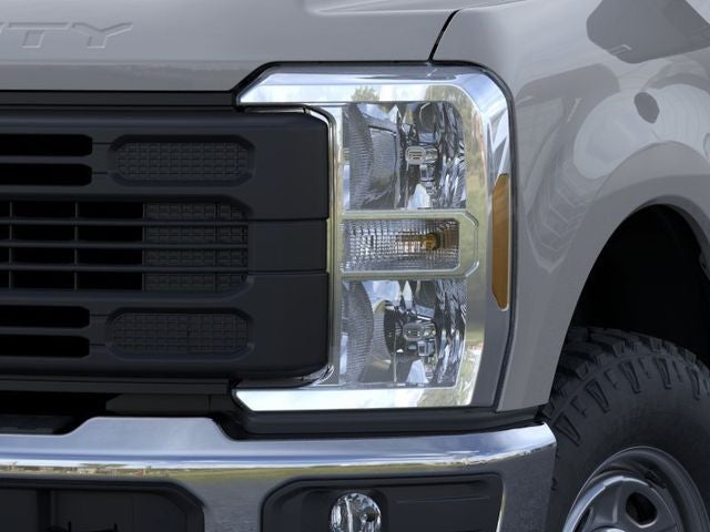 2026 Ford Super Duty F-350 SRW Pickup XL