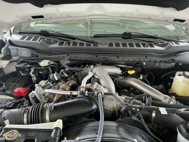 2024 Ford Super Duty F-350 SRW Pickup Platinum