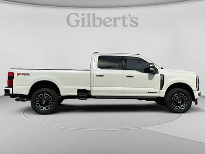 2024 Ford Super Duty F-350 SRW Pickup Platinum