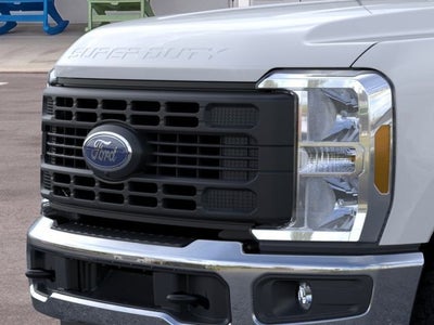 2026 Ford Super Duty F-350 SRW Pickup XL