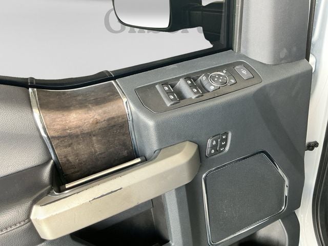 2022 Ford Super Duty F-350 SRW Pickup Lariat