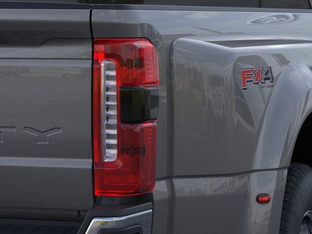 2026 Ford Super Duty F-350 DRW Pickup LARIAT