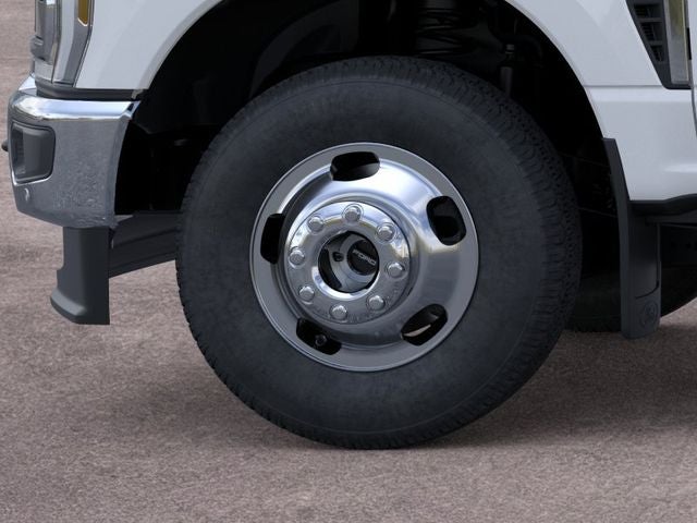 2026 Ford Super Duty F-350 DRW Pickup XL