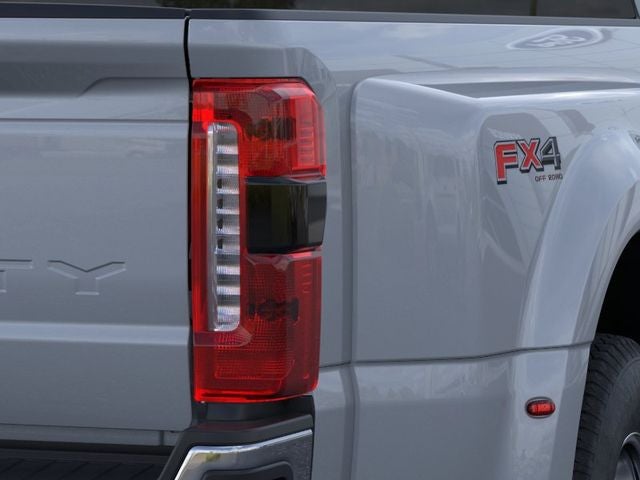2026 Ford Super Duty F-350 DRW Pickup LARIAT