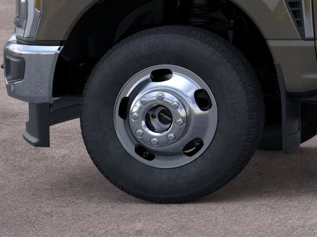 2026 Ford Super Duty F-350 DRW Pickup LARIAT