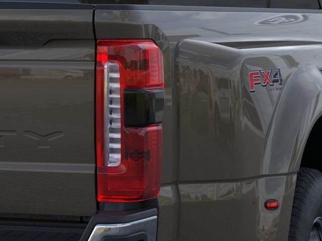 2026 Ford Super Duty F-350 DRW Pickup LARIAT