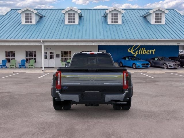 2026 Ford Super Duty F-350 DRW Pickup King Ranch DRW