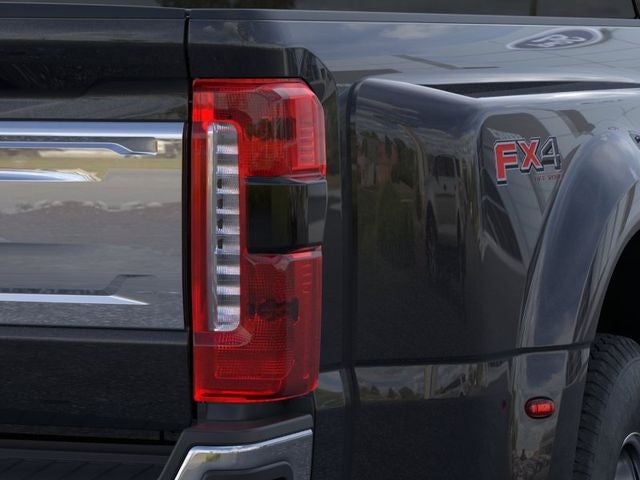 2026 Ford Super Duty F-350 DRW Pickup King Ranch DRW