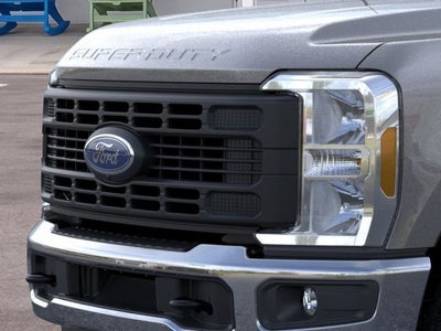 2026 Ford Super Duty F-350 DRW Pickup XL DRW