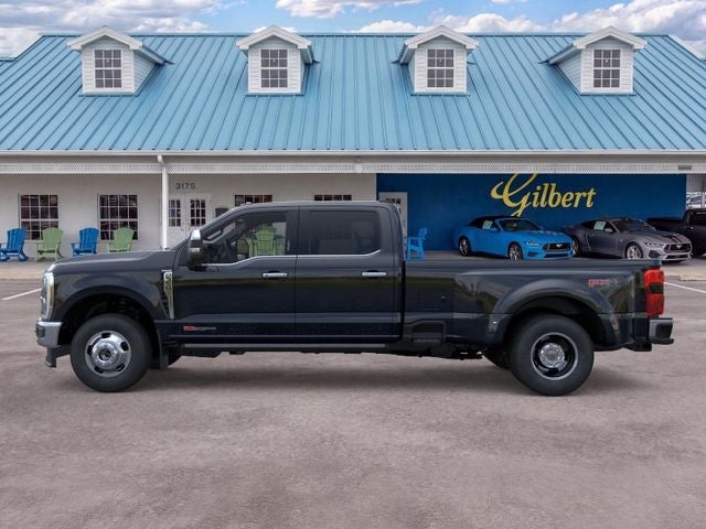 2026 Ford Super Duty F-350 DRW Pickup King Ranch DRW