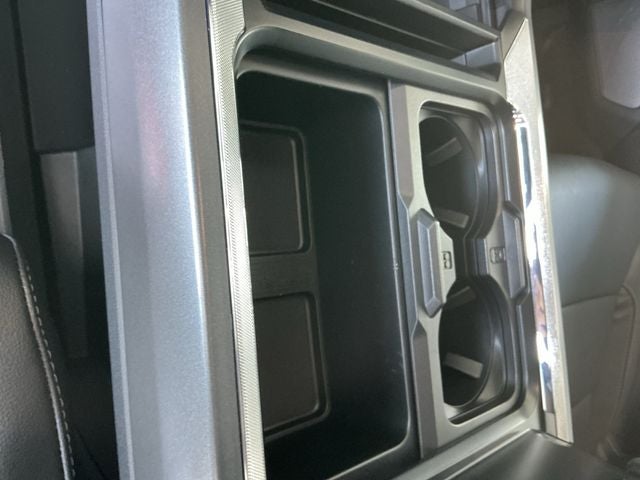2024 Ford Super Duty F-350 DRW Pickup LARIAT